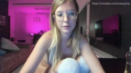 Cassy_cum  22-11-2020